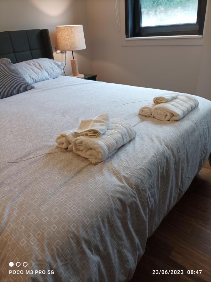 Apartamento Piscina 2G By Urraca Suites Viveiro Exteriör bild